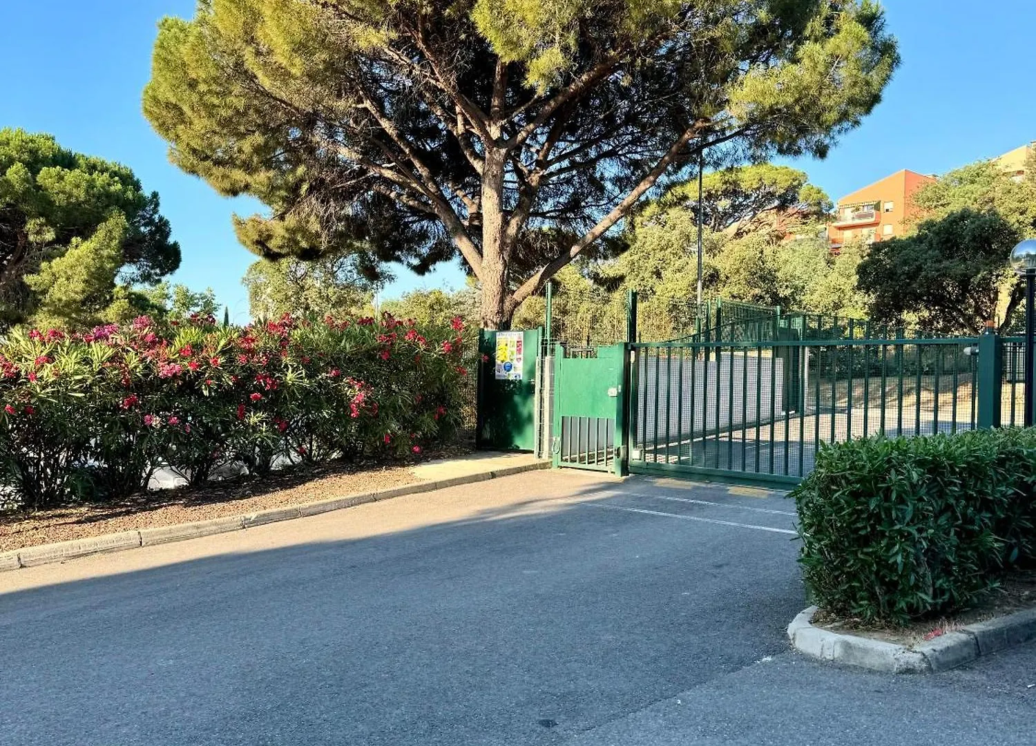 Appartement Rez-De-Chaussee Sainte-Maxime Apartman